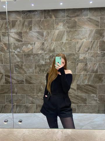 Ребекка Стройная Брюнетка фото 6